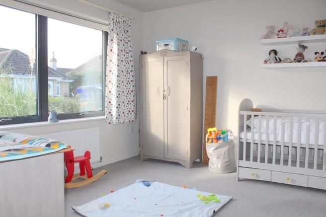BEDROOM 4