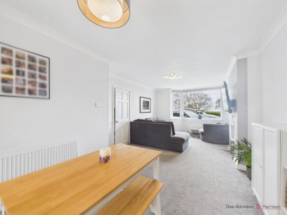 3 bed Semi-Detached for sale Image 7