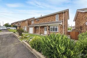 15, Crest Acre Close, Newton, Swansea SA3 4UR