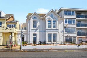 Flat 5, 7 Templetown Lodge, Esplanade, Exmouth EX8 1BQ
