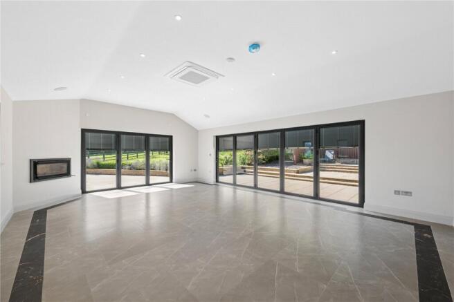 5 bed Equestrian Facility for sale Image 9