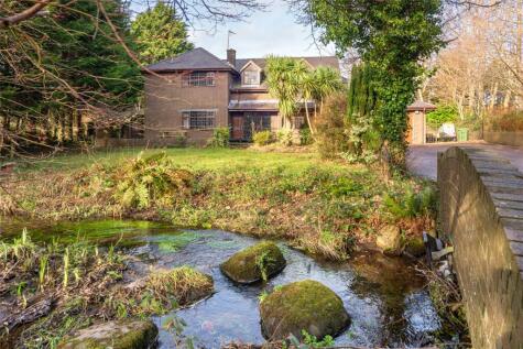 Llanrug, Caernarfon, Gwynedd, LL55
