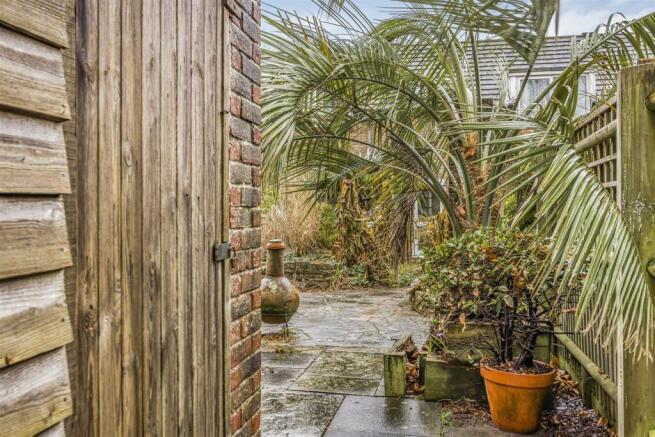6 Lazy Acre, Southbourne-PorticoMarketing-SarahOli