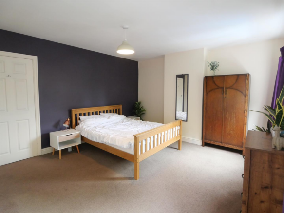 2 bed Terraced for sale Image 8