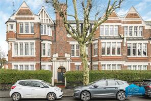 Flat 3, Leaside Mansions, Fortis Green, Hornsey, London N10 3EB