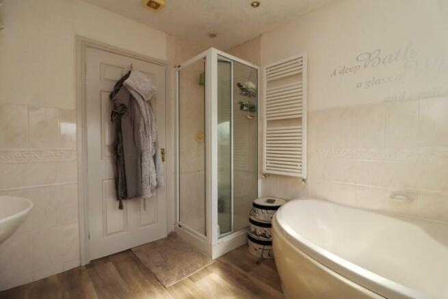 Ensuite bathroom