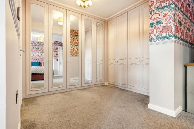 Bedroom1 Dressing