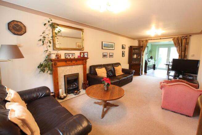 10 Sunnybank
