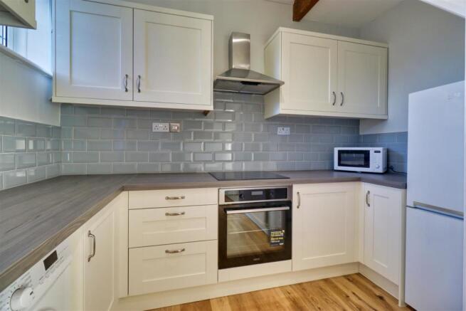 kitchen (1).jpg