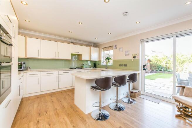 Kitchen Diner