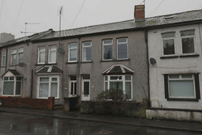 16, Afon Terrace, Croesyceiliog, Cwmbran NP44 2JZ