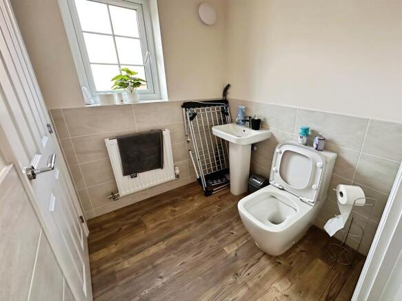 Asgard Avenue, Warsop, Mansfield photo 5