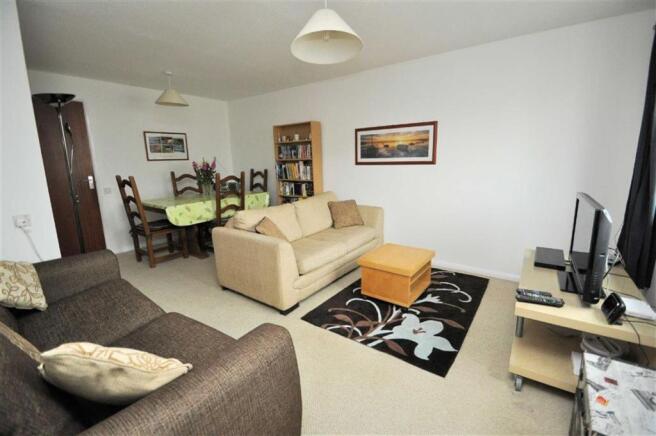 Living/Dining Room