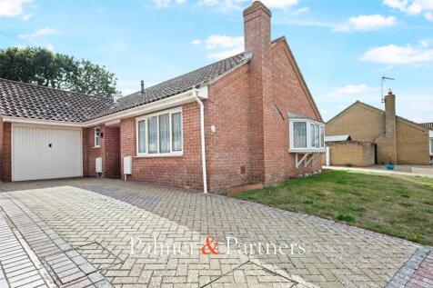 Sunnyside Way, Little Clacton, Clacton-on-Sea, Essex, CO16