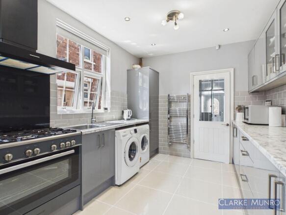 4 bed End of Terrace for sale Image 5