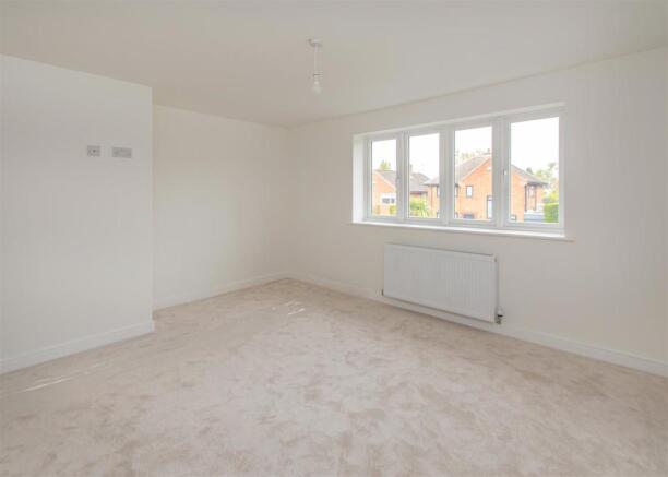 23 Farm Road-bed2.jpg