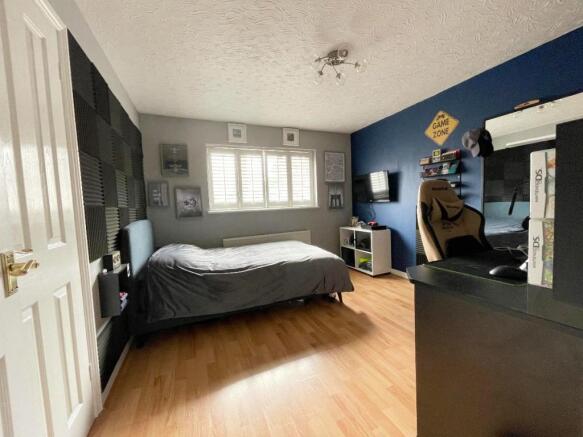 Photo 9