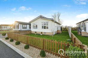22, Fayway, Clopton NN14 3DZ