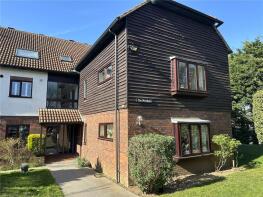 3, The Woodbarn, Alfred Road, Farnham GU9 8NQ