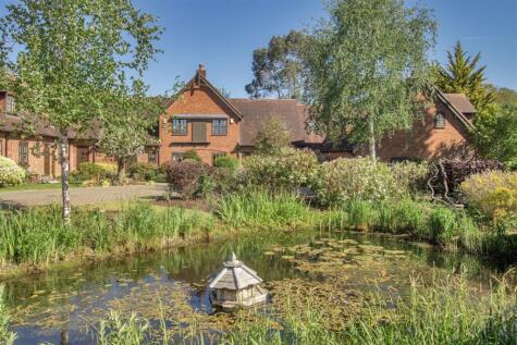 Hildenbrook Farm, Hildenborough - Chain Free