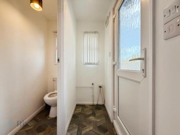2 bed Terraced for sale Image 5