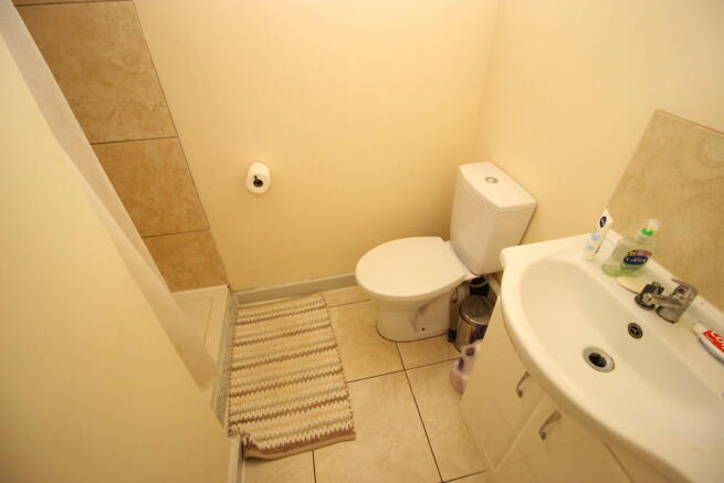 10 bed Terraced to rent Image 10
