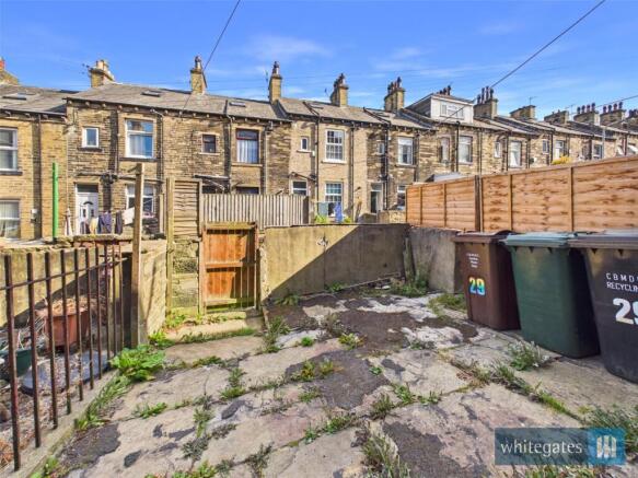 4 bed Terraced for sale Image 10