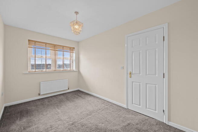 4 bed Town House for sale Image 12
