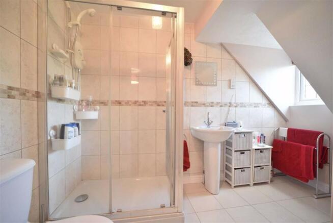 EN SUITE