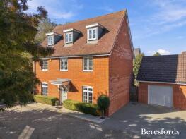 5, Garden Drive, Dunmow CM6 1HA