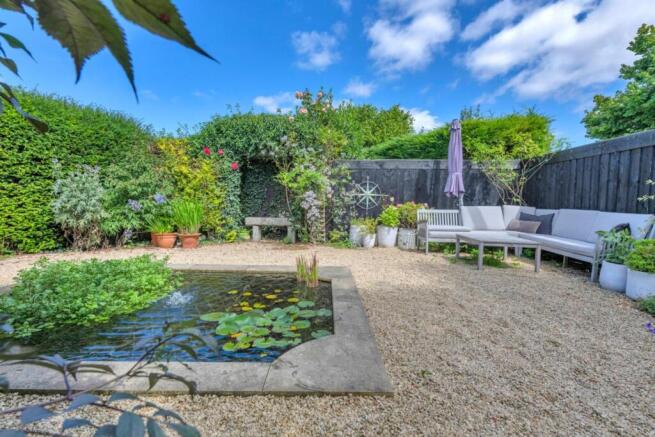 Tranquil 'secret' Garden.jpg