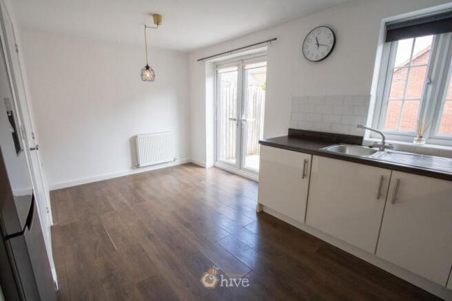 3 bed Terraced for sale Image 6