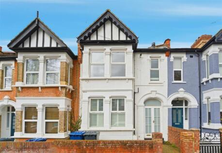 Laurel Gardens, Hanwell