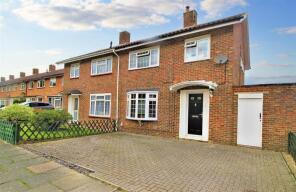 34, Oxford Road, Tilgate, Crawley RH10 5JQ