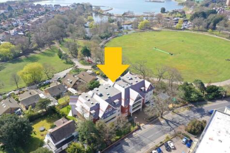2-4 Sandbanks Road, Poole, BH14