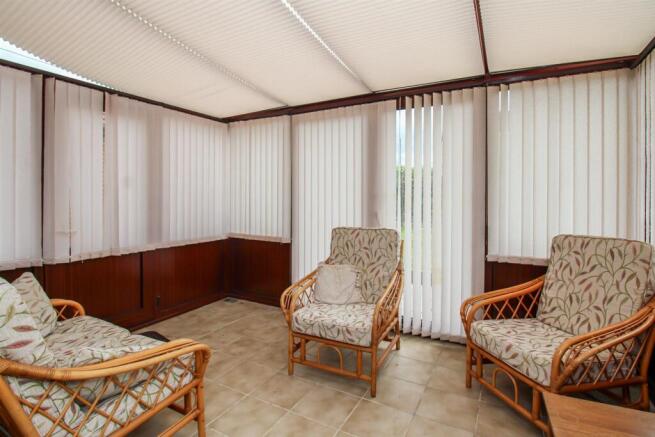 3 bed Detached Bungalow for sale Image 8