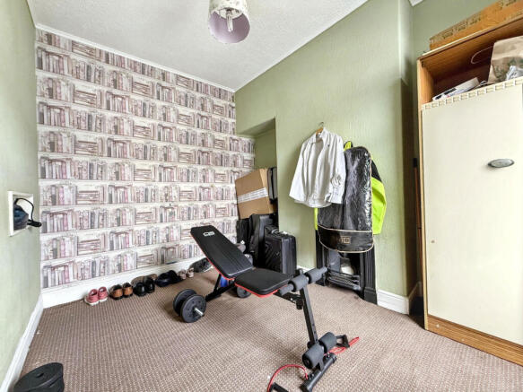 2 bed Terraced for sale Image 11
