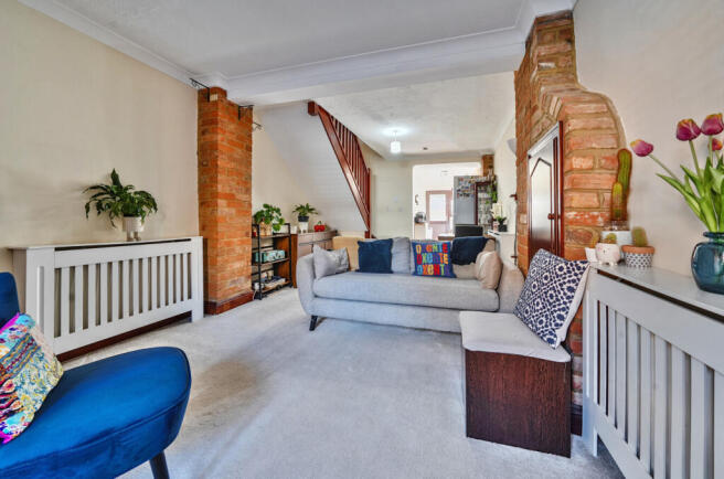 1410680-5-699dc32...