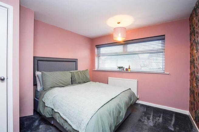 3 bed Detached for sale Image 12
