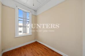27a, Temple Road, London NW2 6PJ