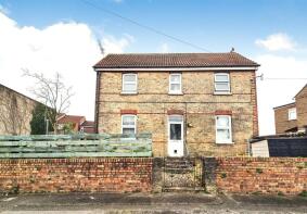 1b, Beaconsfield Road, Poole BH12 2NH
