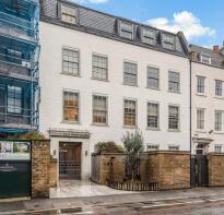 9, 130 Old Printworks, New King's Road, London SW6 4LZ