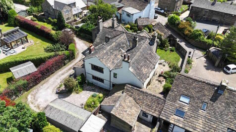 20 Towngate, Hipperholme, HX3 8JB