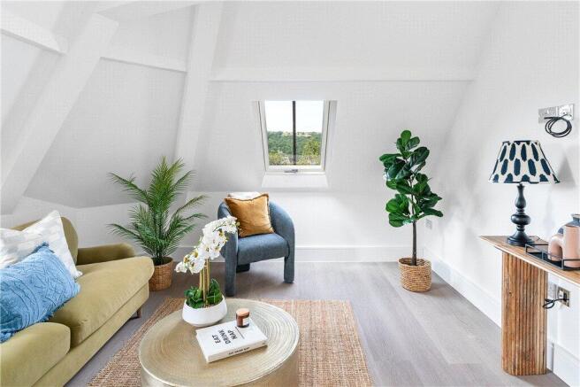 2 bed Penthouse for sale Image 10