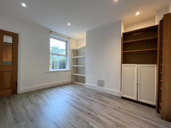 dining room.jpg