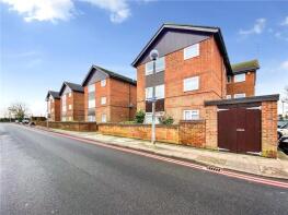 Flat 34, Berkeley Court, Nightingale Way, Swanley BR8 7UD
