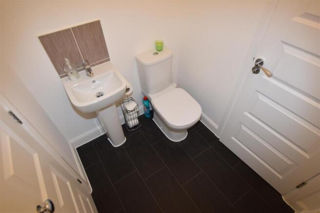 Cloakroom/WC