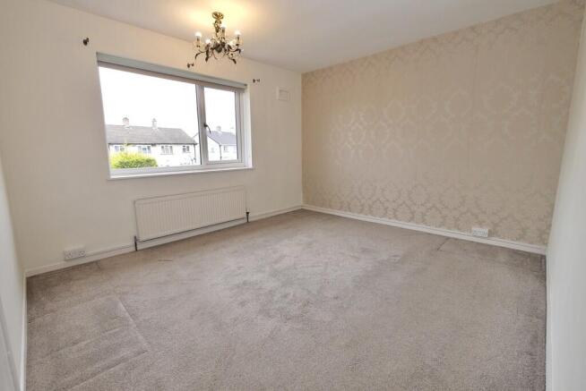 3 bed Semi-Detached for sale Image 11