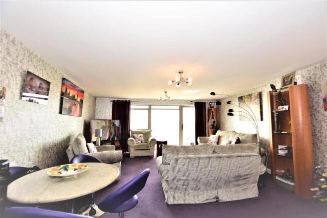 Kitchen/living/dining room