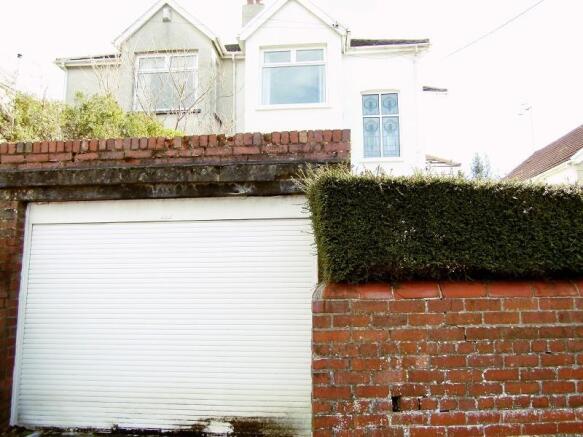 Detached Garage